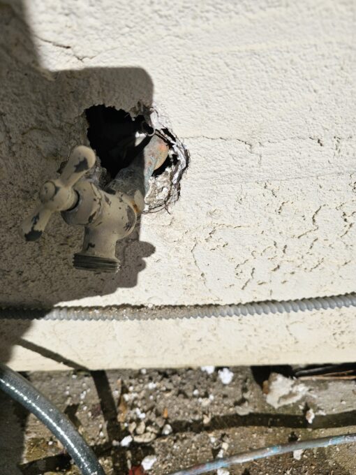Failing faucet bib